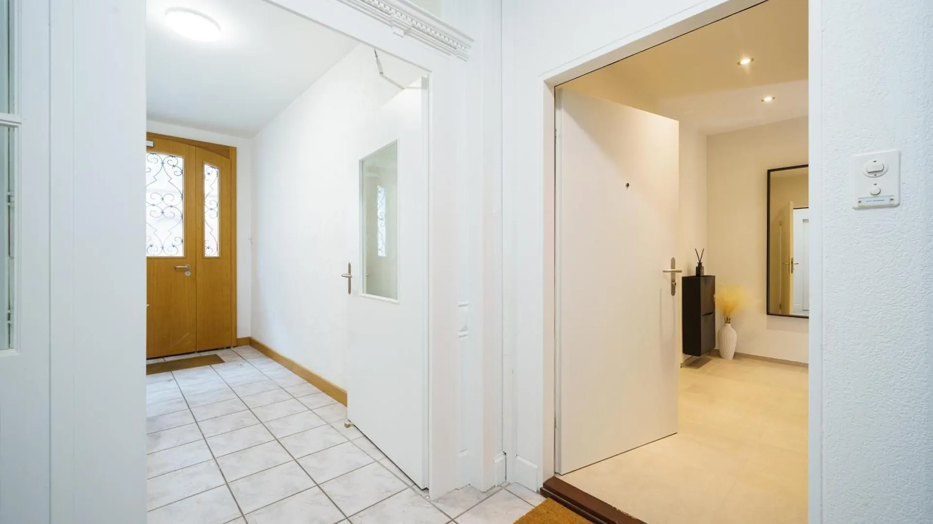 Design-Apartment - Central - Kitchen - Self Check-In Basel